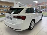Skoda Octavia bei Gebrauchtwagen.expert - Abbildung (3 / 5)