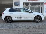 VW Golf VIII bei Gebrauchtwagen.expert - Abbildung (3 / 15)