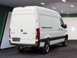 Mercedes-Benz Sprinter bei Gebrauchtwagen.expert - Abbildung (4 / 15) Mercedes-Benz Sprinter bei Gebrauchtwagen.expert - Abbildung (4 / 15)