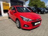 Hyundai i20 bei Gebrauchtwagen.expert - Abbildung (2 / 15)