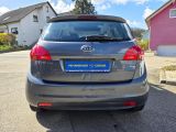 Kia Venga bei Gebrauchtwagen.expert - Abbildung (6 / 15) Kia Venga bei Gebrauchtwagen.expert - Abbildung (6 / 15)