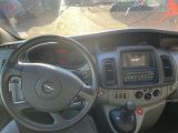 Opel Vivaro bei Gebrauchtwagen.expert - Abbildung (13 / 15) Opel Vivaro bei Gebrauchtwagen.expert - Abbildung (13 / 15)