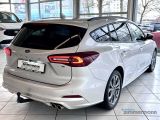 Ford Focus Turnier bei Gebrauchtwagen.expert - Abbildung (2 / 15)