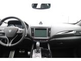Maserati Levante bei Gebrauchtwagen.expert - Abbildung (4 / 9)