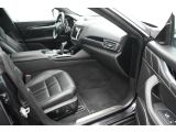 Maserati Levante bei Gebrauchtwagen.expert - Abbildung (8 / 11)