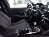 Peugeot 208 bei Gebrauchtwagen.expert - Abbildung (11 / 15)