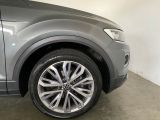 VW T-Roc bei Gebrauchtwagen.expert - Abbildung (4 / 15)