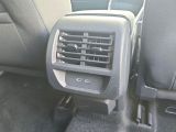 VW Caddy bei Gebrauchtwagen.expert - Abbildung (12 / 15)