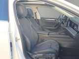 VW Passat bei Gebrauchtwagen.expert - Abbildung (9 / 15) VW Passat bei Gebrauchtwagen.expert - Abbildung (9 / 15)