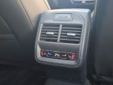 VW Passat bei Gebrauchtwagen.expert - Abbildung (12 / 15) VW Passat bei Gebrauchtwagen.expert - Abbildung (12 / 15)