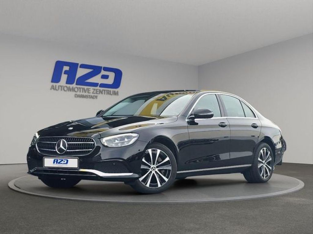 Mercedes-Benz E-Klasse bei Gebrauchtwagen.expert - Hauptabbildung Mercedes-Benz E-Klasse bei Gebrauchtwagen.expert - Hauptabbildung