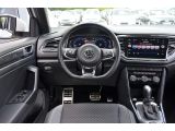 VW T-Roc bei Gebrauchtwagen.expert - Abbildung (11 / 15) VW T-Roc bei Gebrauchtwagen.expert - Abbildung (11 / 15)