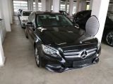 Mercedes-Benz C-Klasse bei Gebrauchtwagen.expert - Abbildung (3 / 9) Mercedes-Benz C-Klasse bei Gebrauchtwagen.expert - Abbildung (3 / 9)