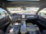 Volvo XC60 bei Gebrauchtwagen.expert - Abbildung (14 / 15) Volvo XC60 bei Gebrauchtwagen.expert - Abbildung (14 / 15)