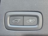Volvo XC60 bei Gebrauchtwagen.expert - Abbildung (8 / 15) Volvo XC60 bei Gebrauchtwagen.expert - Abbildung (8 / 15)
