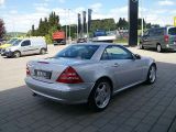 Mercedes-Benz SLK-Klasse bei Gebrauchtwagen.expert - Abbildung (11 / 15)