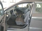 Kia Niro bei Gebrauchtwagen.expert - Abbildung (7 / 15) Kia Niro bei Gebrauchtwagen.expert - Abbildung (7 / 15)
