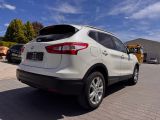 Nissan Qashqai bei Gebrauchtwagen.expert - Abbildung (6 / 12)