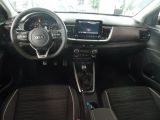 Kia Stonic bei Gebrauchtwagen.expert - Abbildung (10 / 15) Kia Stonic bei Gebrauchtwagen.expert - Abbildung (10 / 15)