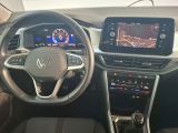 VW T-Roc bei Gebrauchtwagen.expert - Abbildung (6 / 14) VW T-Roc bei Gebrauchtwagen.expert - Abbildung (6 / 14)