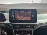 VW T-Roc bei Gebrauchtwagen.expert - Abbildung (8 / 14) VW T-Roc bei Gebrauchtwagen.expert - Abbildung (8 / 14)