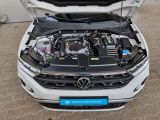 VW T-Roc bei Gebrauchtwagen.expert - Abbildung (12 / 13) VW T-Roc bei Gebrauchtwagen.expert - Abbildung (12 / 13)