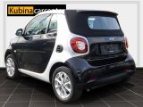 Smart smart fortwo bei Gebrauchtwagen.expert - Abbildung (2 / 4)