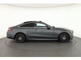 Mercedes-Benz E-Klasse bei Gebrauchtwagen.expert - Abbildung (6 / 15)