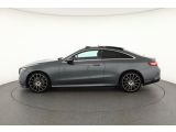 Mercedes-Benz E-Klasse bei Gebrauchtwagen.expert - Abbildung (2 / 15)