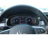 VW Passat bei Gebrauchtwagen.expert - Abbildung (12 / 15)