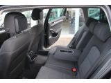 VW Passat bei Gebrauchtwagen.expert - Abbildung (11 / 14) VW Passat bei Gebrauchtwagen.expert - Abbildung (11 / 14)