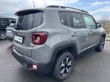 Jeep Renegade bei Gebrauchtwagen.expert - Abbildung (4 / 6)