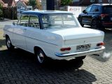 Opel Kadett bei Gebrauchtwagen.expert - Abbildung (4 / 11)