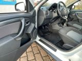 Dacia Duster bei Gebrauchtwagen.expert - Abbildung (8 / 15) Dacia Duster bei Gebrauchtwagen.expert - Abbildung (8 / 15)