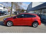 Ford Focus bei Gebrauchtwagen.expert - Abbildung (4 / 15)