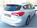 Ford Focus Turnier bei Gebrauchtwagen.expert - Abbildung (3 / 15) Ford Focus Turnier bei Gebrauchtwagen.expert - Abbildung (3 / 15)