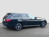 Mercedes-Benz C-Klasse bei Gebrauchtwagen.expert - Abbildung (2 / 15) Mercedes-Benz C-Klasse bei Gebrauchtwagen.expert - Abbildung (2 / 15)