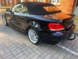 BMW Cabrio 118i M bei Gebrauchtwagen.expert - Abbildung (7 / 15)