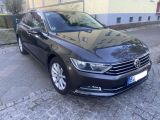 VW Passat bei Gebrauchtwagen.expert - Abbildung (2 / 9)
