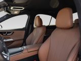 Mercedes-Benz E-Klasse bei Gebrauchtwagen.expert - Abbildung (8 / 15) Mercedes-Benz E-Klasse bei Gebrauchtwagen.expert - Abbildung (8 / 15)