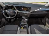 Opel Astra bei Gebrauchtwagen.expert - Abbildung (12 / 15) Opel Astra bei Gebrauchtwagen.expert - Abbildung (12 / 15)