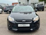 Ford Focus Turnier bei Gebrauchtwagen.expert - Abbildung (2 / 15)