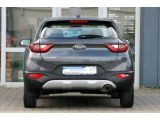 Kia Stonic bei Gebrauchtwagen.expert - Abbildung (6 / 15)