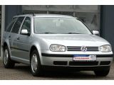 VW Golf bei Gebrauchtwagen.expert - Abbildung (2 / 15)