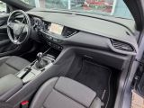 Opel Insignia bei Gebrauchtwagen.expert - Abbildung (10 / 15) Opel Insignia bei Gebrauchtwagen.expert - Abbildung (10 / 15)