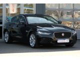 Jaguar XE bei Gebrauchtwagen.expert - Abbildung (2 / 15)