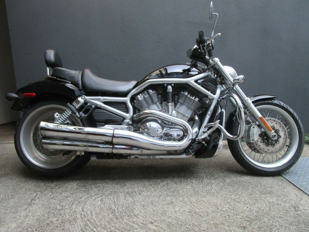 Harley-Davidson V-ROD bei Gebrauchtwagen.expert - Hauptabbildung Harley-Davidson V-ROD bei Gebrauchtwagen.expert - Hauptabbildung