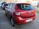 Dacia Sandero bei Gebrauchtwagen.expert - Abbildung (2 / 12) Dacia Sandero bei Gebrauchtwagen.expert - Abbildung (2 / 12)