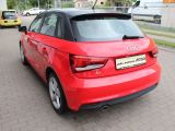 Audi A1 Sportback bei Gebrauchtwagen.expert - Abbildung (2 / 11)