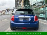 Mini Cooper bei Gebrauchtwagen.expert - Abbildung (14 / 15)